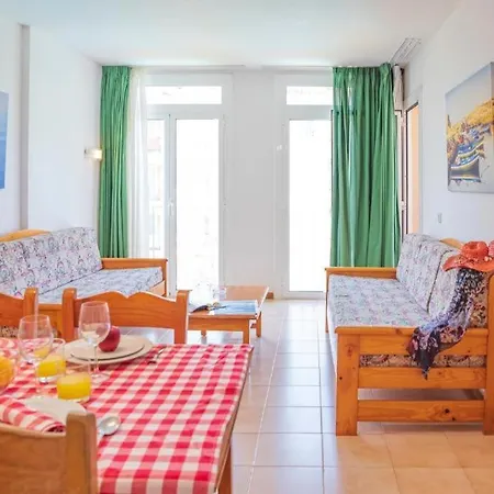 Apartment Aptos. Comte D'empuries