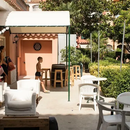 Aptos. Comte D'empuries Apartment