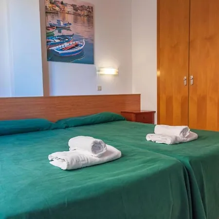 Aptos. Comte D'empuries Apartman *