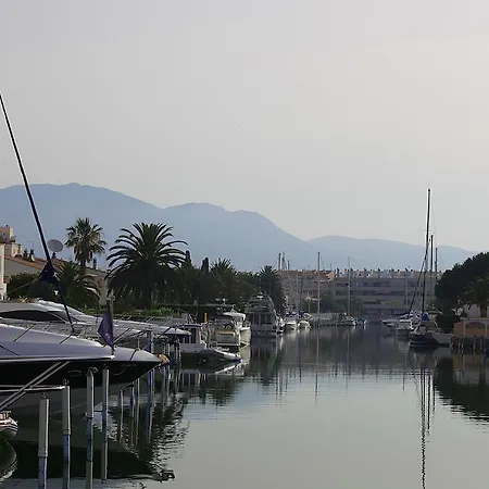 Apartment Aptos. Comte D'empuries